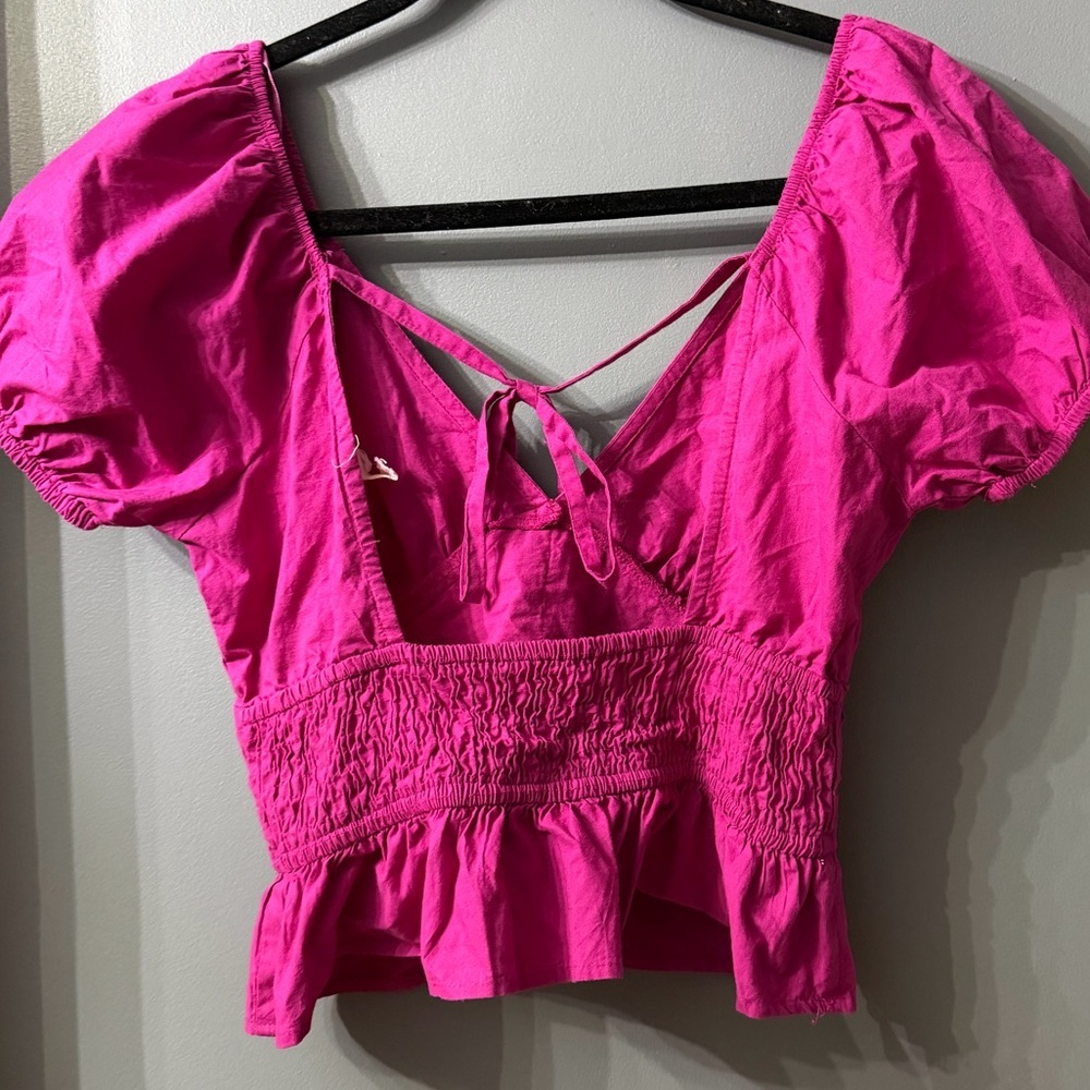 Chic Fuchsia Ruched Women's Blouse - Picture 2 of 3